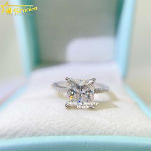 Bling bijoux populaire Design Anneau de mariage 3ct princesse coupé Moisanite Diamond 14K Anneaux de fiançailles en or