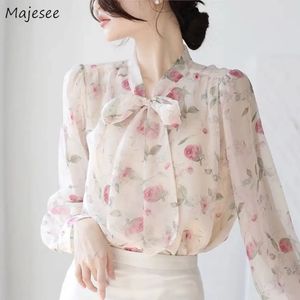 Blouse Femmes Pink Floral Tops Fall Ly Bow Trendy Vintage Sweet Sweet Casual French Puff Sleeve Ins Chic Stand Collar Lace-Up 240306
