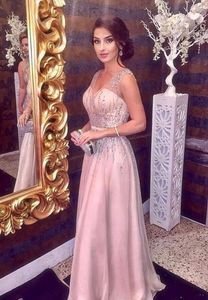 Blush Rose Robes De Soirée 2018 Une Ligne Spaghetti Col En V Major Perles Longue Mousseline De Soie Prom Party Tapis Rouge Filles Pageant Robes Pas Cher