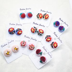 Pendientes bohemios hechos a mano con botones de tela para mujer, pendientes de flores con bordado delicado, bonito regalo, Brincos de boda Retro