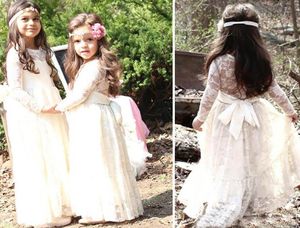 Vestidos bohemios de encaje con flores para niña, vestido de fiesta de boda de campo bohemio, vestidos de comunión de cumpleaños para niños encantadores de manga larga personalizados