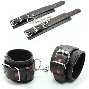 Bondage Womens Lingerie PU Leather Sexy Handcuffs Black Hollow LOVE Restricciones Foot Cuffs Bdsm Juguetes sexuales para parejas Erótico 221130