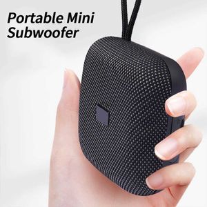 Haut-parleurs d'étagère Haut-parleur Bluetooth Connexion sans fil Portable Sport de plein air Audio Stéréo Support étanche Carte TF Téléphone portable Universel mini