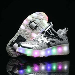 Bottes 2023 Roller Skates USB Charge Child Sneakers Boy Girls Gift Gift LED Light Shoes avec 2 roues Convertible Sport Flying Shoes Flash