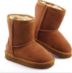 Botas CALIENTE niños uggies mini bota Clásico Australia Nieve Niñas Niños Invierno Peludo Unisex Corto Media pantorrilla Bota Niño Zapatos cálidos Tamaño 22-34