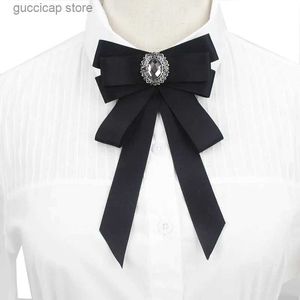 Bow Linds Fashion Bows Black Bows Clip Ribbon Red Diamante Red Diamante Bowtie White Drinestone Camisas de collar Regalo de corbata para mujeres Accesorios Y240329