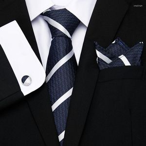 Bow Ties Men de haute couture noir Skinny Neck Tie Set Handkercheif 8 cm de largeur Jacquard Corbata