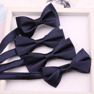 Bow Ties High Quality 12 6cm Fashion Navy Blue Solid Solid Tyard Polyester Bowties For Man Business Wedding Party Banquet Neckties