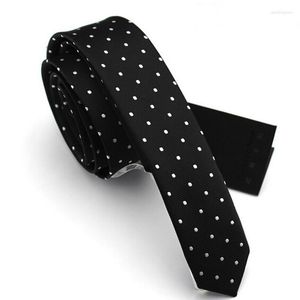 Bow Ties de haute qualité 2023 Arrivées Silk for Men 4cm Slim Blanc Polka Dot Fashion Black Mens Coldie Box L5039