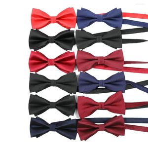 Bow Ties Men Fashion Red Body Bowtie para hombre Venta sólida Solid Sidped Butterfly Beinfly Camas