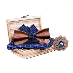 Bow Ties Sitonjwly Handmade Homme Ensembles de bois pour femmes Broche de boucles de manchette carré de poche en bois avec boîte de mariage en boîte Emel22