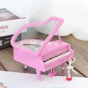 Cajas Hechas a mano Mini Música Toy Toy elegante Romántica Ballerina Girl Music Box Box Exquisit Mini Piano Music Box Cake Pastel Baking Decor