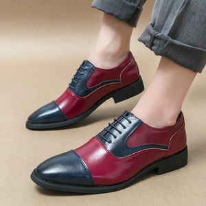 Garçon de mariage robe pour hommes en cuir église vins rouge enterré oxfords messages sociaux costume de chaussures de commerce décontractées 240106