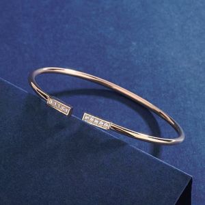 Pulsera de diseñador Diseñador de diseño para mujer Pulsera de trébol de mujer 18K Gold Bracelet Doble T en forma de T para mujer Pulsera plateada para mujer brazalete de oro brazalete de oro