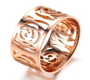 Marque desgin bijoux de luxe Nouvelle arrivée Top Sell Selon en acier inoxydable Rose Gold Party Hollow Camellia Femmes Bague de bande de mariage pour LO9611444