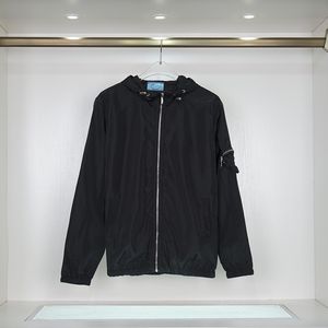 diseñador de la marca Chaquetas para hombre Italia Moda Chaquetas cortavientos con capucha Hombre Abrigo clásico a prueba de agua Trabajo informal Abrigos de negocios Otoño Invierno Aire libre Ropa deportiva