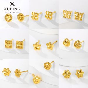 Bijoux haut de gamme de marque plaqués avec des boucles d'oreilles à fleurs dorées en alliage d'or 24 carats, boucles d'oreilles à la mode pour femmes, simples et compactes.