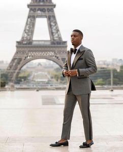 Tuxedos de marié gris à un bouton, costumes à revers pour hommes, costume de mariage/bal/dîner, Blazer du meilleur homme (veste + pantalon + cravate) W331, flambant neuf