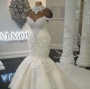 Robes de mariée sur mesure de luxe Dubaï arabe sirène robes de mariée, plus la taille perles cristaux tribunal train robe de mariee vestidos 2022