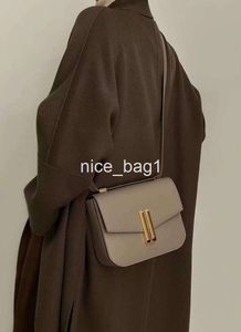 Sac à bandoulière en cuir pour femmes, niche britannique, flambant neuf, épaule unique, léger, luxe, tofu, petit carré, 2024