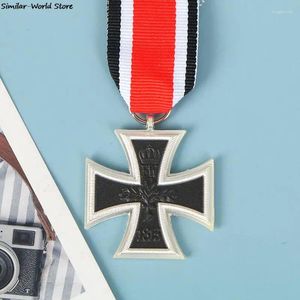 Broches 1 pièce médaille allemande 1813 1870 année broche d'insigne de croix de fer avec ruban