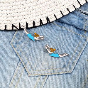 Broches 2 PCS / Set Creative Entamel Pins Sports Movement Mouvement Swim Girl Broche Backle Bouton Vestes Collier Badge Badge