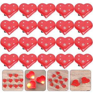 Broches 50pcs LED Pin de Noël La fête en forme de coeur FAVIR