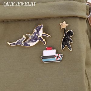 Brooches Animal Whale Emor Pin Badge Badge Metal Brooch Broch Chatle Pullat accessoires en gros femmes