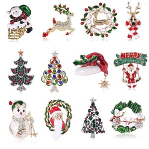 Broches broche de noël mignon chapeau de père noël gants guirlande chaussettes élan bonhomme de neige arbre émail dames bijoux cadeau