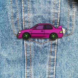 Broches mignonnes petites broches de voiture violettes, mode créative pour enfants, sac à dos de dessin animé, Badge bijoux cadeau écharpe boucle