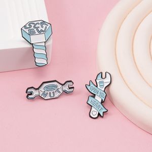 Broches pour femmes et hommes, badges et épingles amusants pour vêtements, tissus, sacs, décoration, clé à outils mignonne, bijoux en métal émaillé, cadeau pour amis, vente en gros