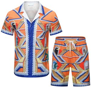 Camisa de seda con botones Camisa hawaiana Camisas casuales Trajes Camisa de traje para hombre Camisa de vestir de diseñador Camisa suelta a la moda Camisa de vestir para hombre Trajes de manga corta de lujo para hombres