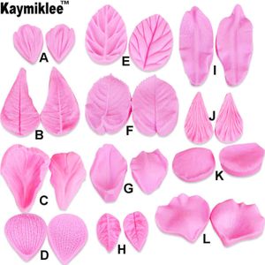 C211 24pcs / Set Feuille Fleur Pétales Silicone Moule De Décoration De Gâteau Outils Fondant Sugarcraft Gumpaste Chocolat Cuisson ClayMould 211110