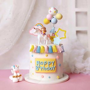 Outils de gâteau décoration licorne arc-en-ciel cheval à bascule fille, décoration de gâteaux d'anniversaire pour enfants, décor de fête prénatale