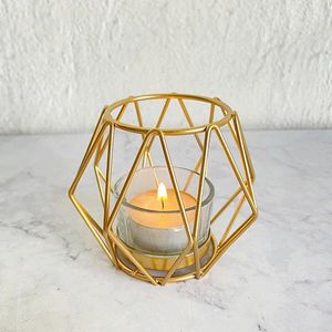 Bougeoirs romantique fer Art métal moderne géométrique chandelier maison Table à manger décoration évidé ligne support