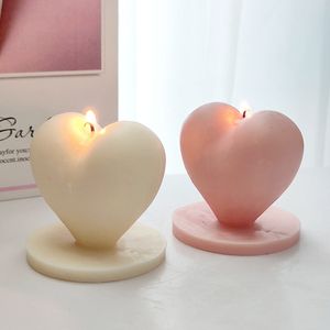 Velas 3D Forma de corazón Molde de vela de silicona DIY Yeso hecho a mano Resina epoxi Aromath Jabón Moldes para hornear Decoración de bodas Recuerdos 230217