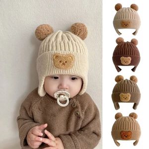 Gorros Gorros Gorro de bebé de invierno Gorro de dibujos animados Oso Protección para los oídos Gorro de punto para niños pequeños Niñas Lindo Coreano Cálido Niños Gorros de ganchillo Gorros 231102