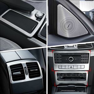 Autocollant de style de voiture porte intérieure haut-parleur panneau de changement de vitesse porte accoudoir couverture garniture pour Mercedes Benz classe E coupé W207 C207 accessoires auto