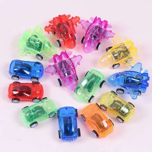 CAR KIDS Pull Racer Back Mini Birthday Party Toys Suministries para niños Sortes Pinata Flillers Tratada de regalos C0628x1