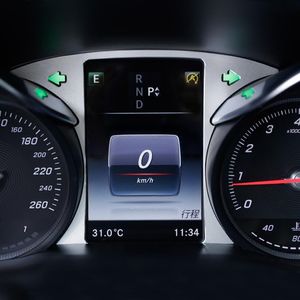 Estilo de coche, pantalla de ordenador de conducción, panel de ordenador, cubierta de tablero, molduras de marcos, pegatina para Mercedes Benz Clase C W205 GLC Auto Acce304Y