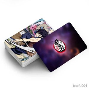 Jeux de cartes 1pack / 30pcs Cartes Demon Slayer Jeu de cartes Anime japonais avec cartes postales Boîte Carte photo pour décorations de collection 2023 Nouveau R230821