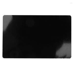 Titulares de tarjetas 100 PCS Aleación de aluminio negro Grabado Metal Visita de negocios En blanco 0,2 mm de espesor