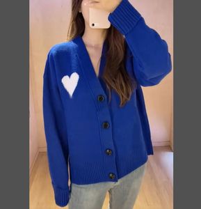 Cardigan Designer Sweater Femmes Prillers Femmes hommes Designer Pull 420G Quality Tissu Heart Motif Design Luxury Wholesale Taille S-XL