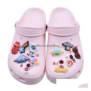 Cartoon Accessoires Custom Clog Shoe Charms Wholesale BK PVC For Drop Livrot Baby Kids Maternity Products Dhrlo