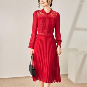 Robes décontractées 2023 automne élégant pour les femmes sexy évider dentelle patchwork mousseline de soie à manches longues robe plissée a-ligne