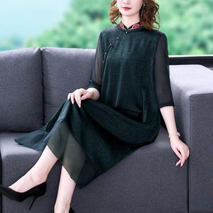 Robes décontractées 2023 Robe de broderie de soie de la mode Summer des femmes Amélioration du Qipao Loose Fit Laisure Vacation vestidos