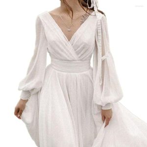 Vestidos casuales 2023 primavera y verano modelo cruzado de mujer blanco puro de manga larga con cuello en V espalda abierta gran vestido de columpio Sexy