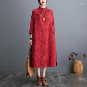 Vestidos casuales 2023 Stand Collar Vintage Estilo chino Otoño Invierno Vestido Cheongsam Mezcla de algodón Jacquard Moda Mujer Primavera