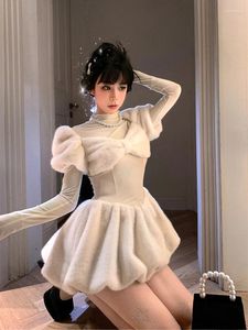 Vestidos casuales 2023 invierno dulce punto vestido de fiesta corto mujeres manga larga elegante bodycon mini y2k moda coreana blanco