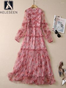 Vestidos casuales AELOSEEN Mujeres Otoño Vestido de lujo Pasarela Moda Manga larga Apliques 3D Estampado de flores rosa Gasa Malla Oreja Columpio lateral Tul